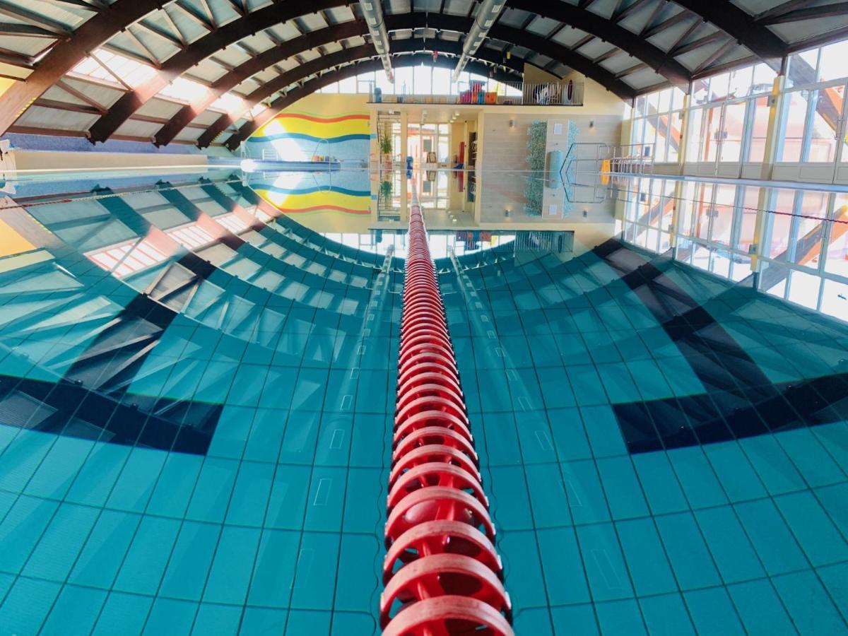 Barack Thermal Hotel And Spa Tiszakecske Ngoại thất bức ảnh
