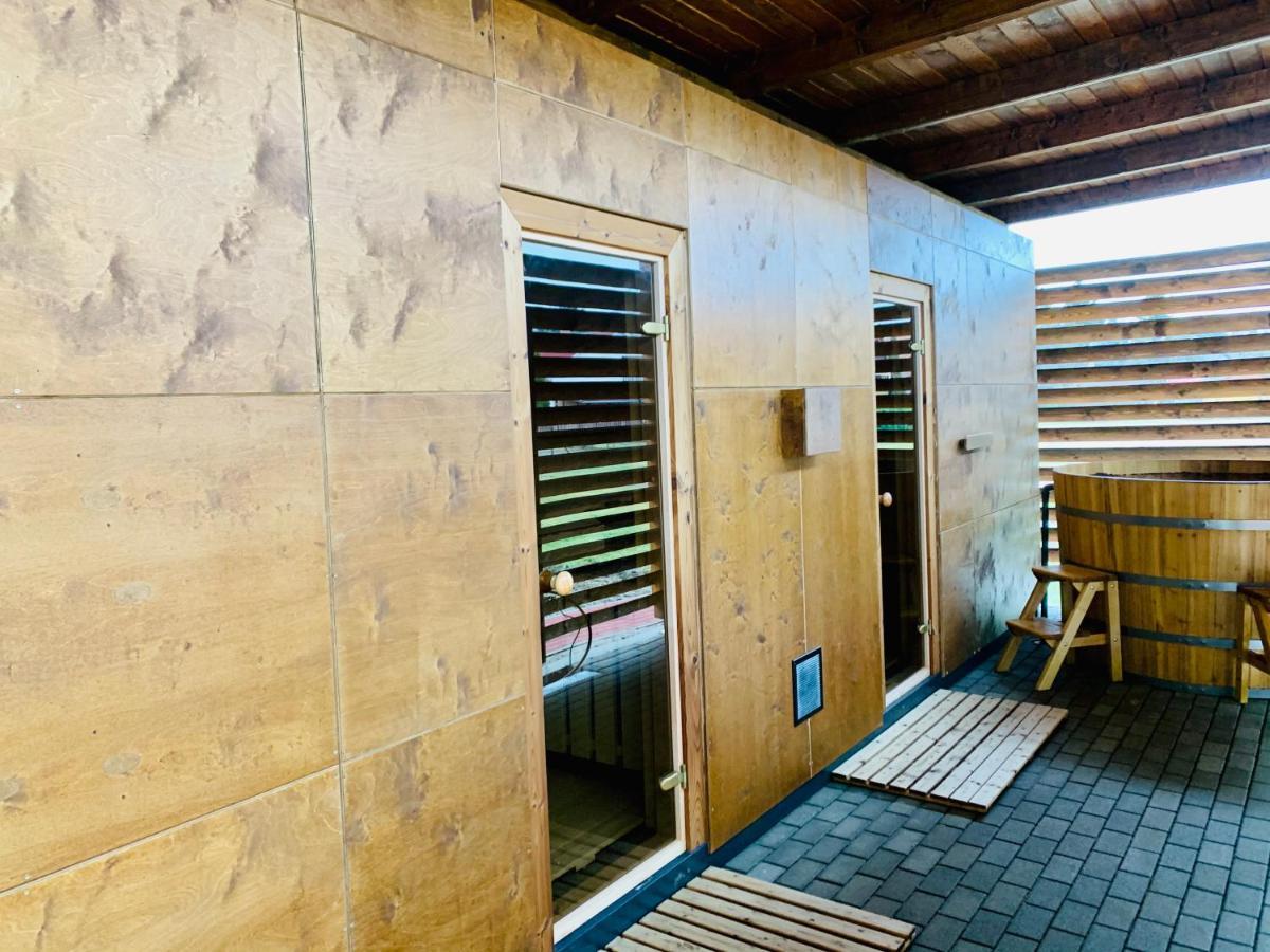 Barack Thermal Hotel And Spa Tiszakecske Ngoại thất bức ảnh
